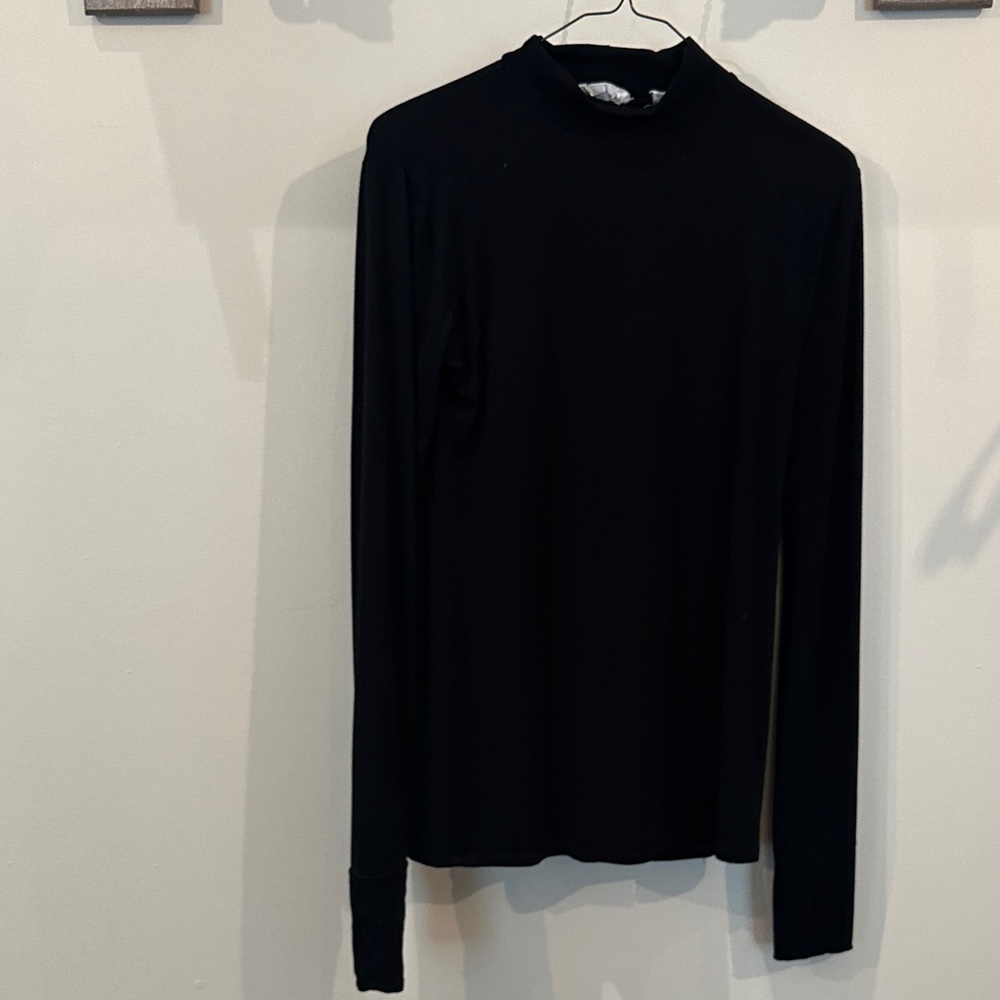 Black Long Sleeve Turtleneck Top